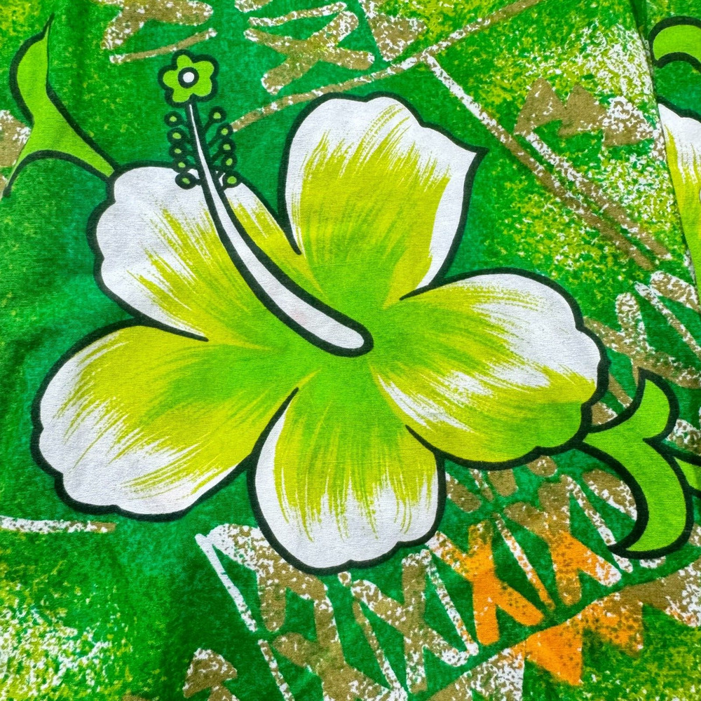 Maluna Hawaii Mens Green Cotton Vintage Hibiscus Aloha Shirt - Picture 5 of 8
